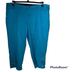 Catherines Turquoise Cropped Jeans Size 30W